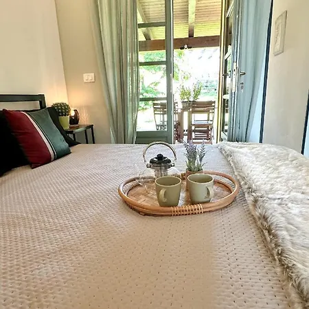 Just Langhe Casa Dolcetto Willa *